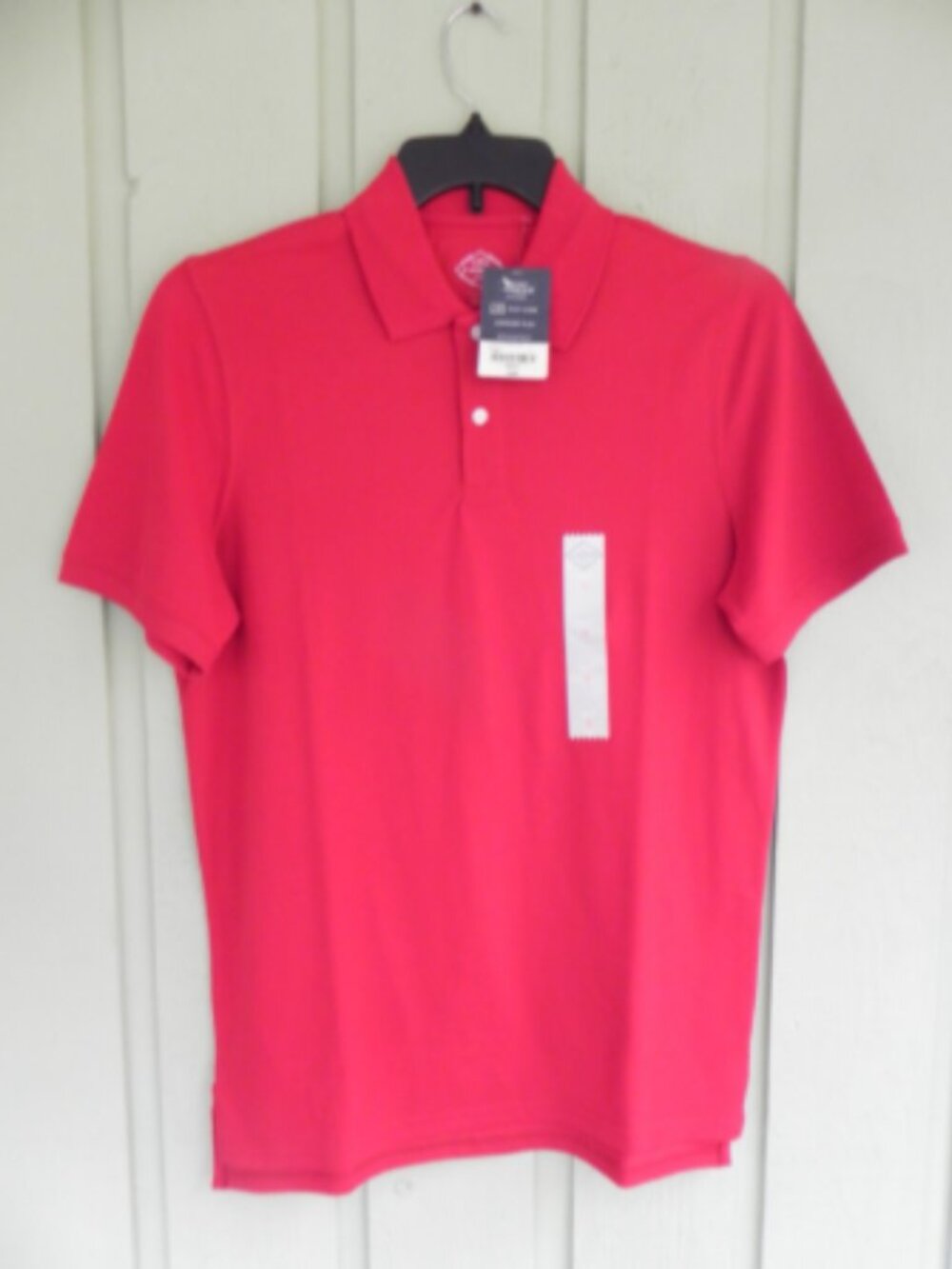 NWT St. Johns Bay men’s Comfort Flex, Easy Care Polo Shirt S Slim Fit -Brand New